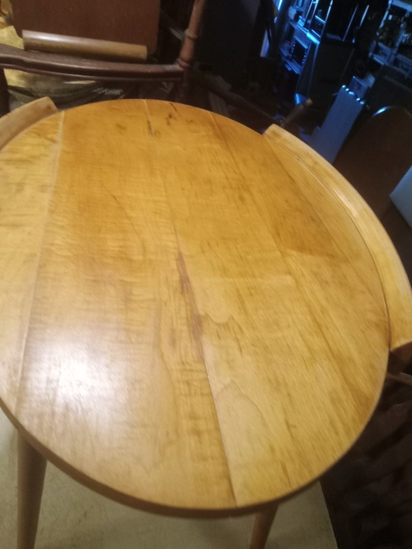Mid Century Oval Maple End Table / Side Table (ET-678) gallery