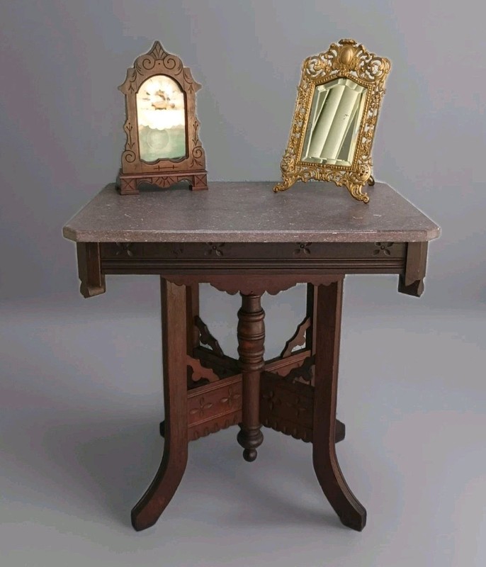 Antique Burgandy Marble Eastlake Table in Walnut with Daisy and Leaf Motifs.