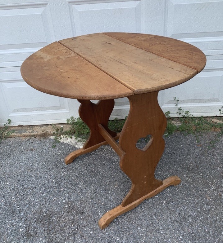 Antique English Oak Drop-Leaf Gateleg Table Heart Cutout Rustic 33”Farmhouse gallery