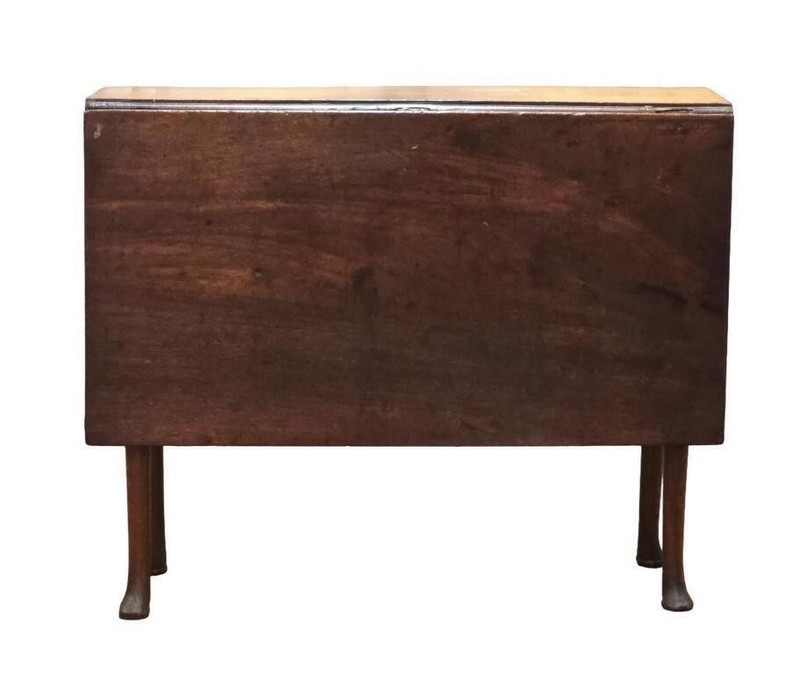 Mahogany Queen Anne Drop Leaf Table 18thc gallery
