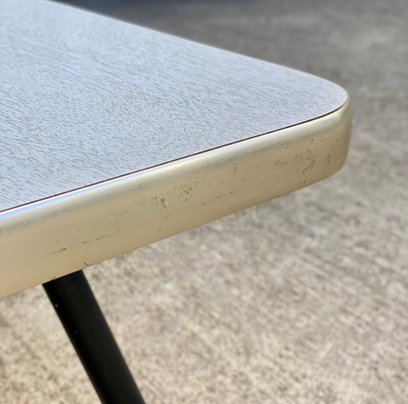 Mid-Century Modern Atomic Blonde 2-Tier End Table gallery
