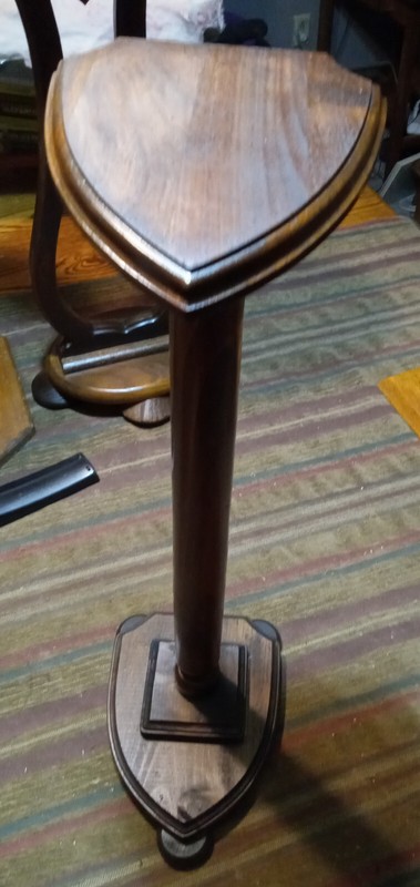 Walnut and Pine Shield Shaped or Arrow Head Shaped Plant Stand (PS48)