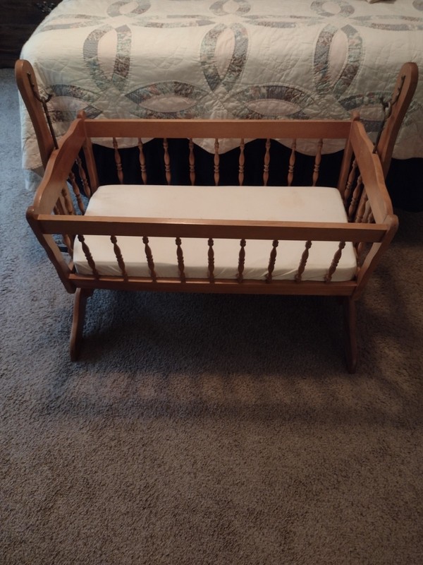 1960’s Solid Maple Cradle