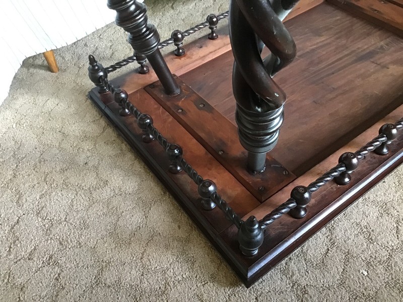 Merklen Brothers Victorian barley twist mahogany or oak parlor lamp table 19th C gallery