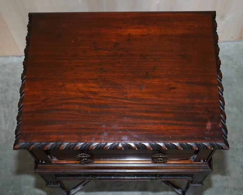 MAPLE & CO THOMAS CHIPPENDALE CAREVED VICTORIAN MAHOGANY CUTLERY SIDE END TABLE gallery