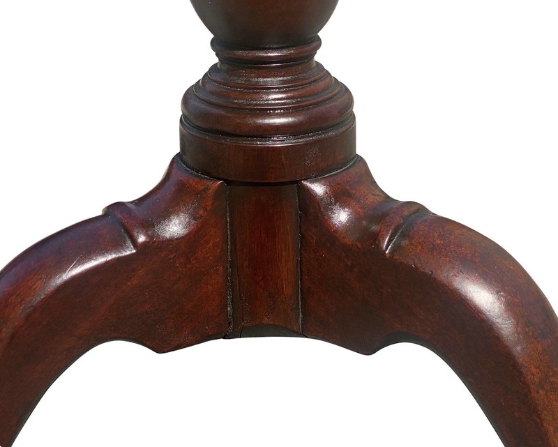 Antique Queen Anne Style Mahogany Dish Top Tea Table - Philadelphia Tilt Top gallery