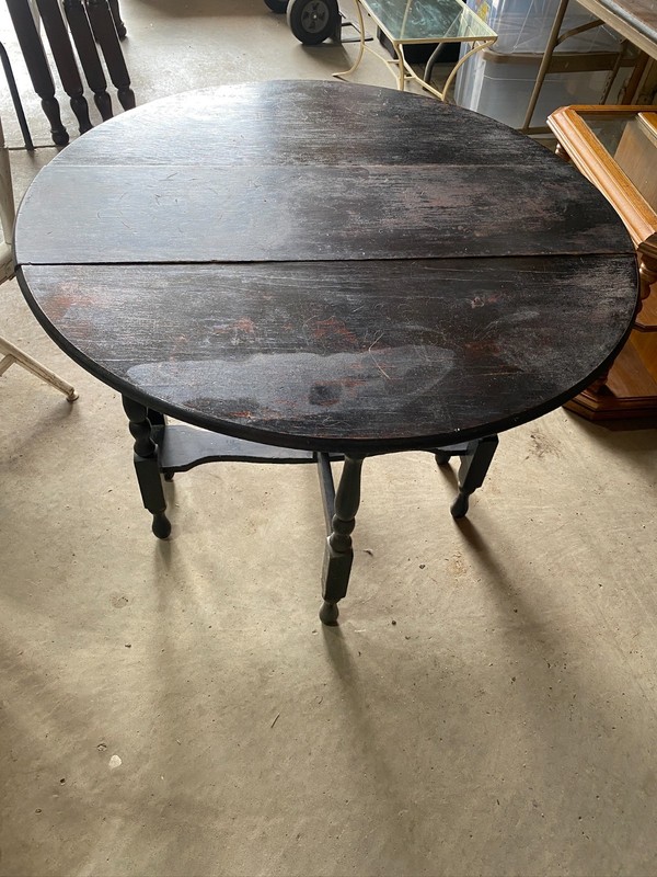 Vintage Black Gate-Leg drop-Leaf Antique Table Featuring Turned Legs