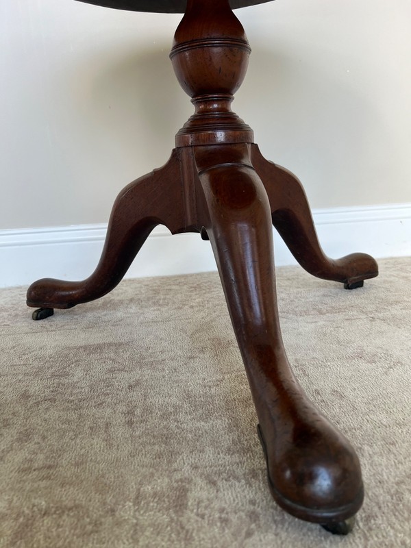 18th C English Queen Anne Mahogany 3 Tier Dumbwaiter Style Occasional Table gallery
