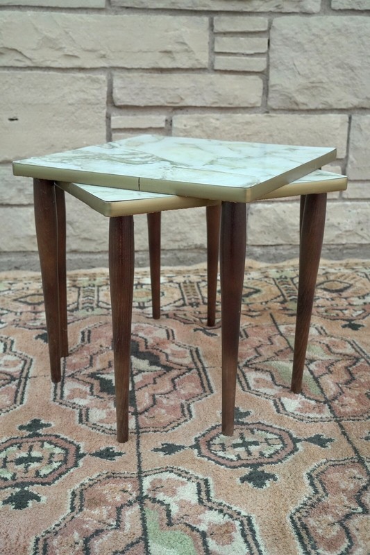 Pair of Mid Century Modern Flux Marble Formica Stacking Nesting Tables – 15”