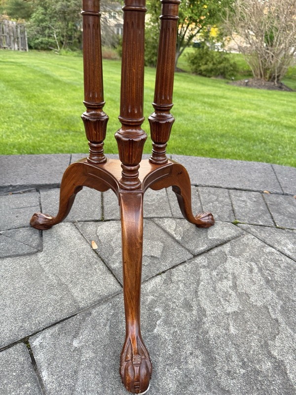 Vintage Pie Crust Triple-Pillar Pedestal Table | Ball & Claw Feet H29xD26” gallery
