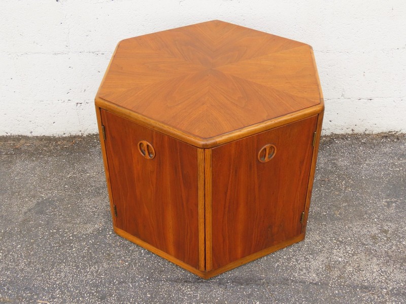 Lane Hexagon Mid Century Modern Nightstand Side End Lamp Table Bar Commode 6315 gallery