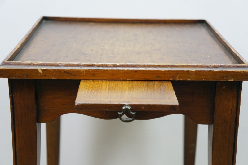 Mid Century Walnut Floral Rose Tea Side Table w Pull Out Tray 19" gallery