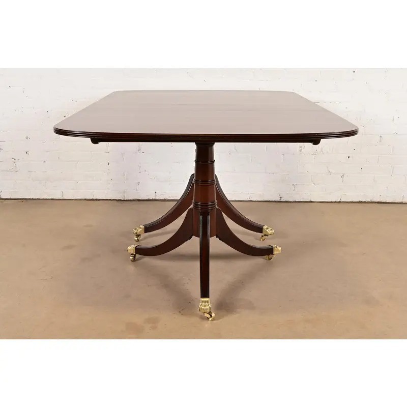 Stickley Georgian Banded Mahogany Double Pedestal Dining Table, Newly Refinished gallery
