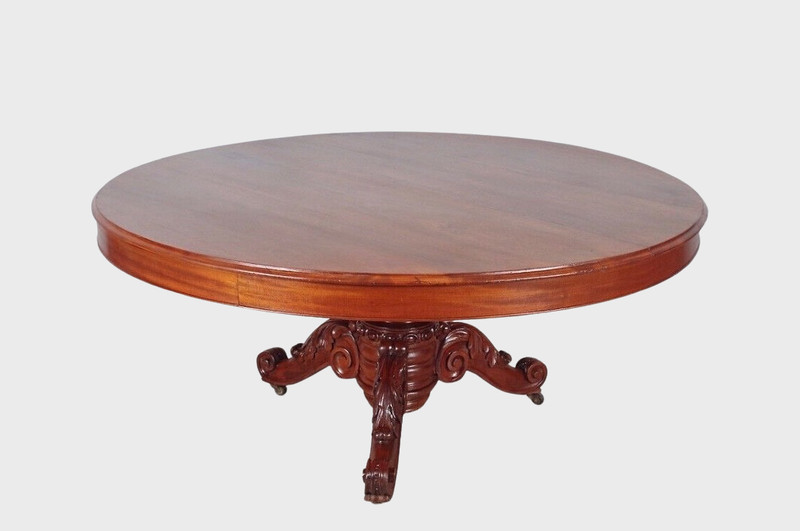 Important Louis-Philippe mahogany and walnut pedestal with center foot