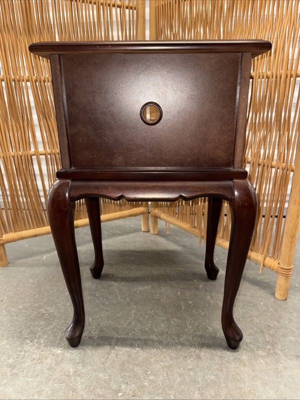 Vintage Bombay Queen Anne Furniture Telephone Table Mahogany gallery