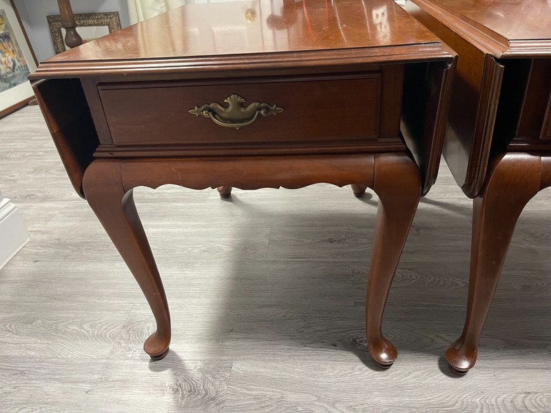 Pair Ethan Allen Solid Cherry Queen Anne Style Drop Leaf Side Table With Drawer