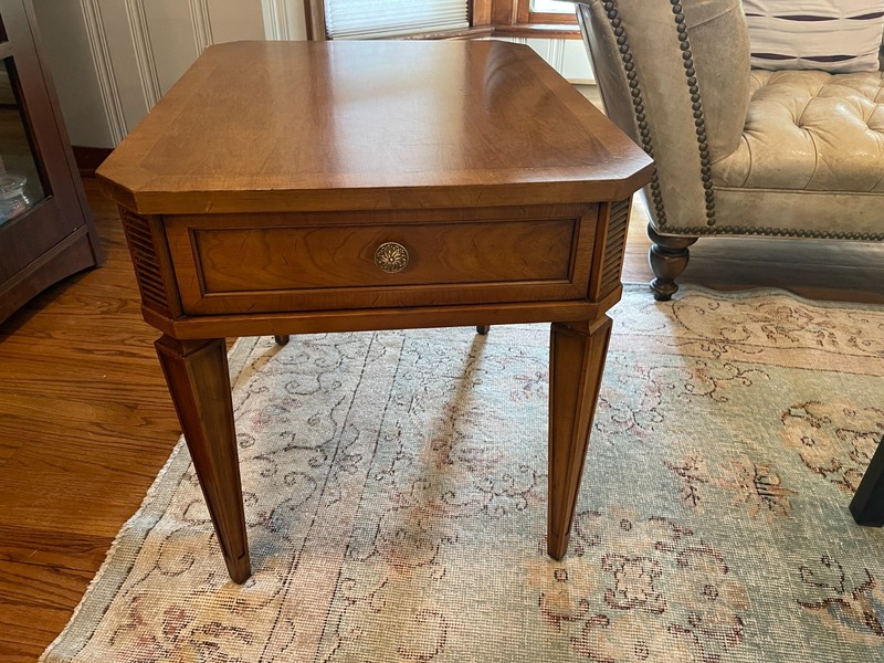 Vintage Drexel “Palazzo” Walnut Side Table / End Table H22 x W20 x D26 inches