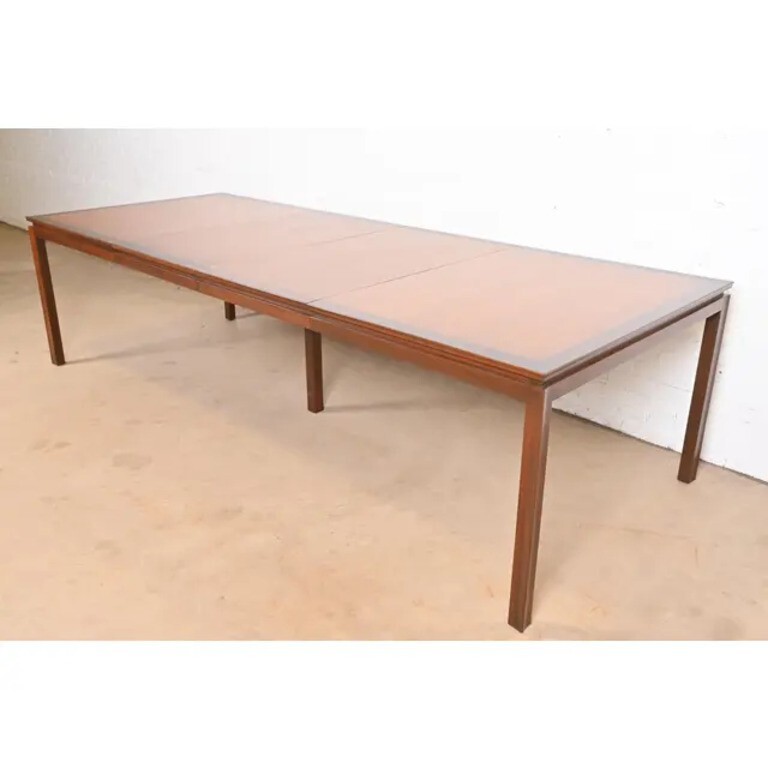 Edward Wormley for Dunbar Mid-Century Modern Walnut Dining Table, Refinished