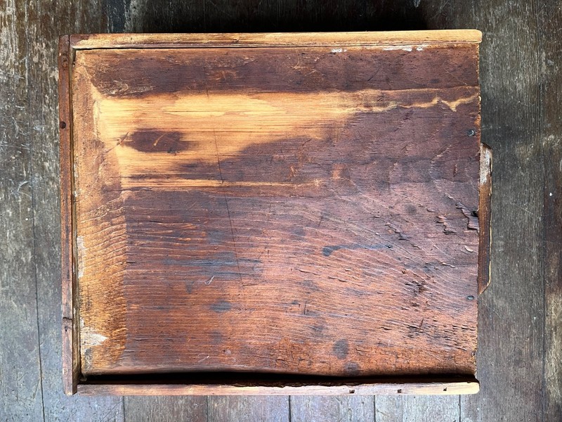Antique Country Hepplewhite Work Table c.1790 gallery