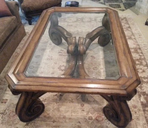 MARGE CARSON ESTATE FURNITURE WHOLESALE SAMPLES DIRECT FROM FACTORY BRAND NEW