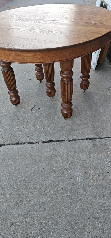 Antique Victorian Round Oak dining Table with Fluted legs gallery