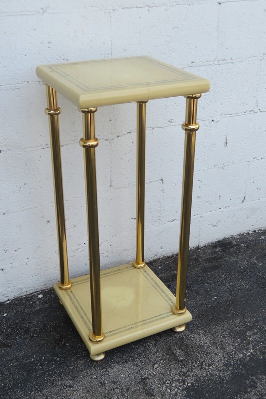Vintage Stone and Brass Finish Flower Statue Stand Pedestal Table 4907 gallery