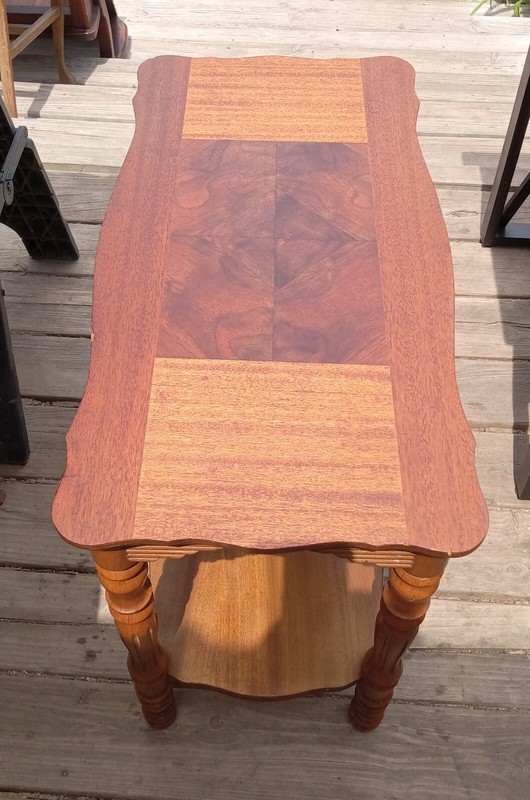 Walnut Book Match Veneer End Table / Side Table (ET140) gallery