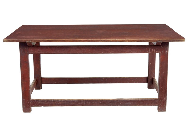 LARGE 19TH CENTURY SCANDINAVIAN PINE PAINTED TABLE gallery
