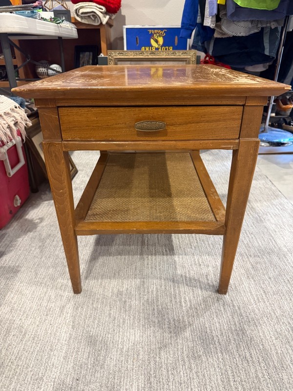 Solid Vintage Hammary stamped end table with pull out drawer and shelf