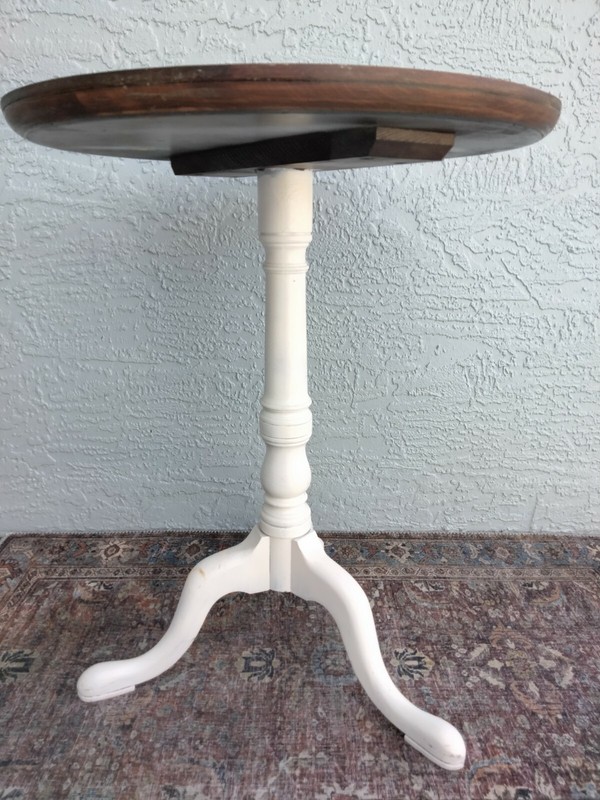 Antique Mahogany Pedestal Pie Crust Table 1890s Side Table Accent gallery