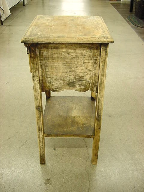 VINTAGE MCM OLIVE & MYERS NIGHT STAND TABLE gallery