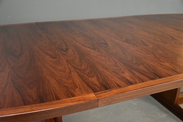 Danish Modern Rosewood Oval Dining Table gallery