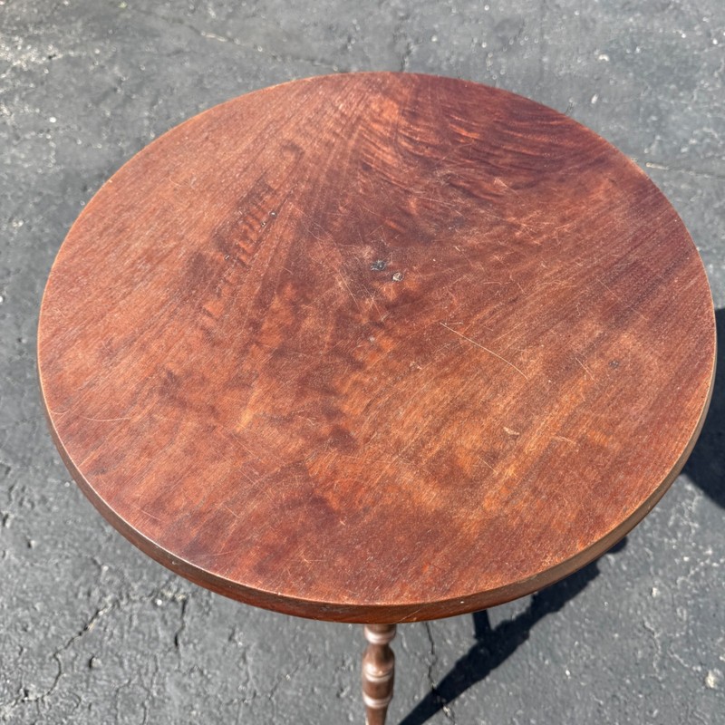 Antique Victorian Curly Maple Ornate Small Gypsy Parlor Table Round Spindle Gall gallery