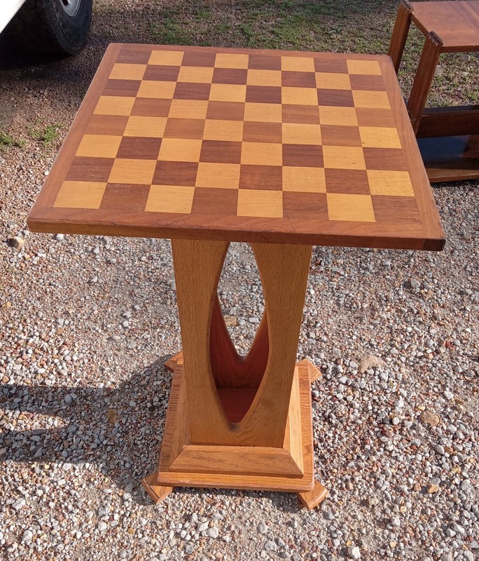 Solid Walnut / Oak Chess / Checkers table (PS36) gallery