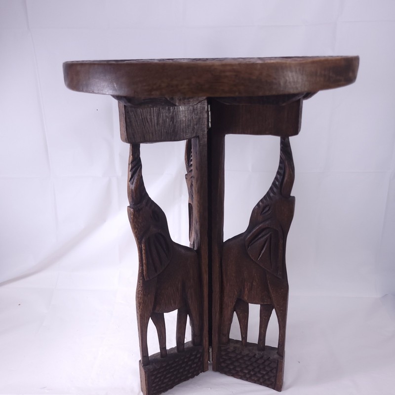 Vintage Hand Carved African Giraffe Table Elephant Folding Legs Small Table READ gallery