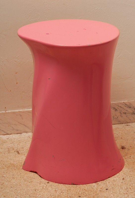 Wendell Castle Signed Original 1969 Pink Gel Coated Fiberglass Biomorphic Table gallery