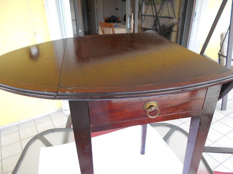 KITTINGER WILLIAMSBURG DROP LEAF SIDE, END, NIGHT TABLE. Pattern B 7 . Ser. 44