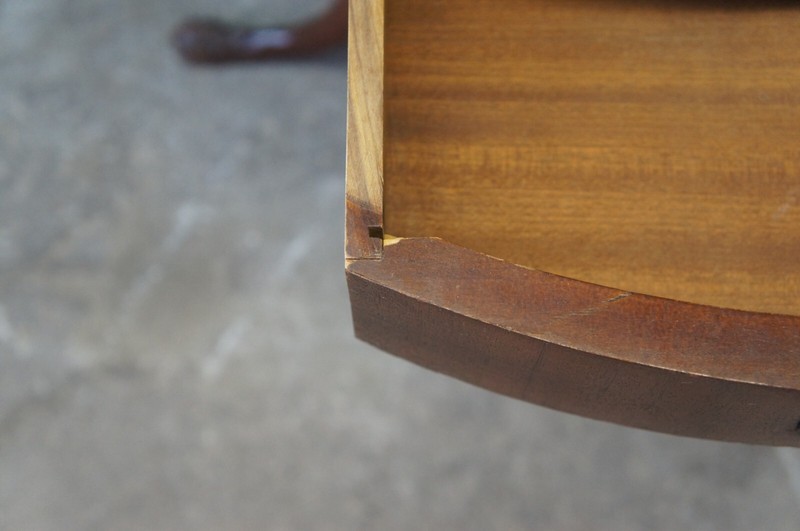 Antique English Georgian Style Mahogany Round Pedestal Drum Side Table Drawer gallery