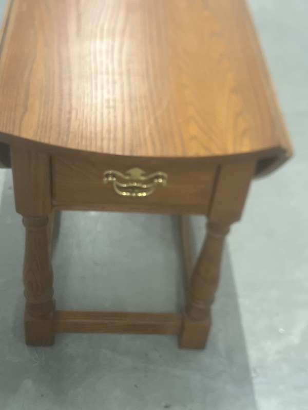 Vintage Hammary Drop-Leaf Gateleg Table Beautiful gallery
