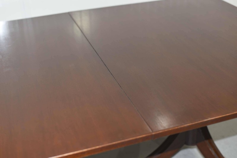 Mid Century Duncan Phyfe Style Dining table with Extensions 87in gallery