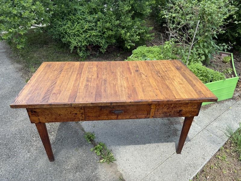 1900s Antique Kitchen Island /Industrial Shop Table Farm Table Dining Bakery Art gallery