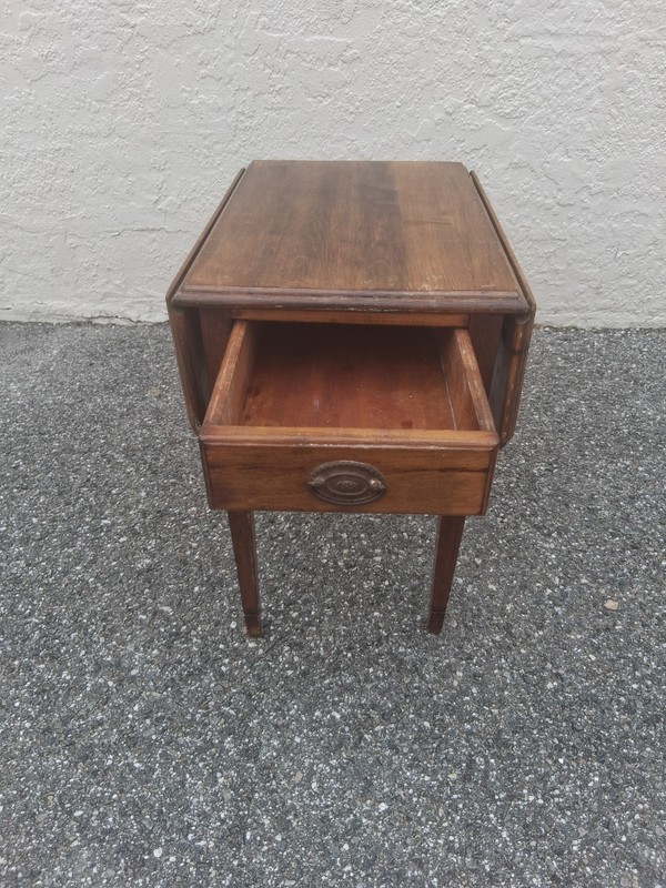 Vintage Drop Leaf Pembroke Hepplewhite Table Mahogany Single Drawer gallery