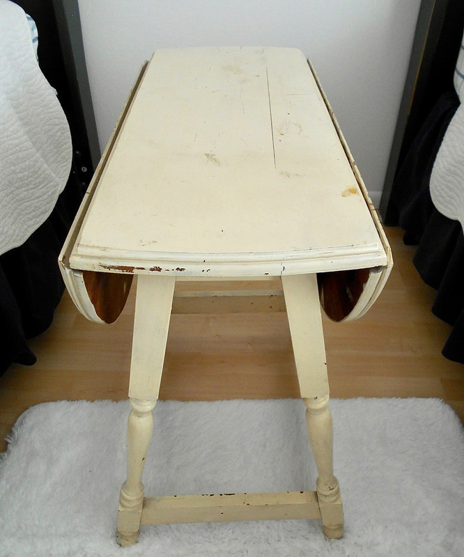 ANTIQUE BUTTERFLY DROP-LEAF TABLE * Paint over Maple * Early 1900's * 24"High gallery