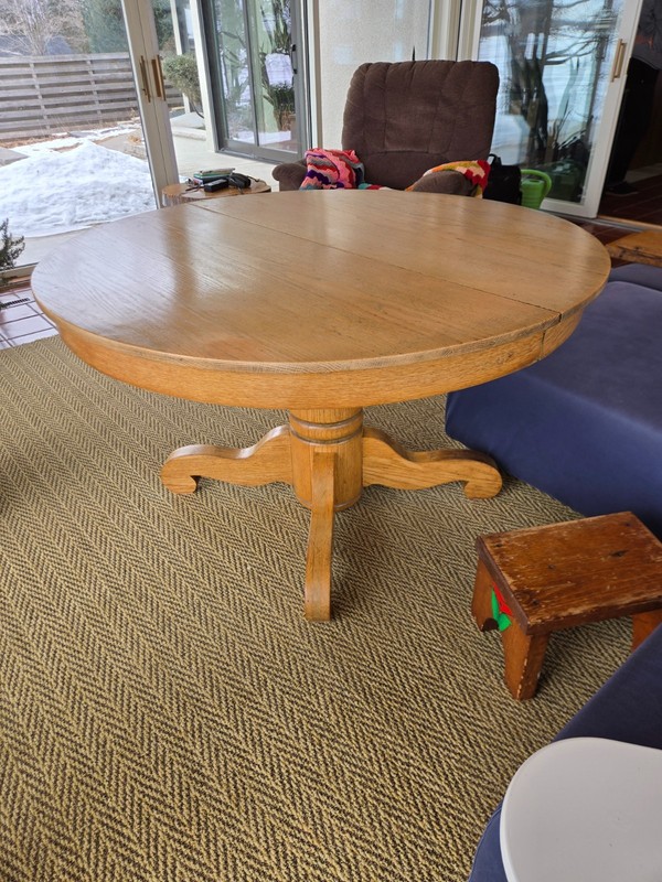 Antique Round Oak Dining Table with Pedestal Base and three 9"-wide Leaves gallery