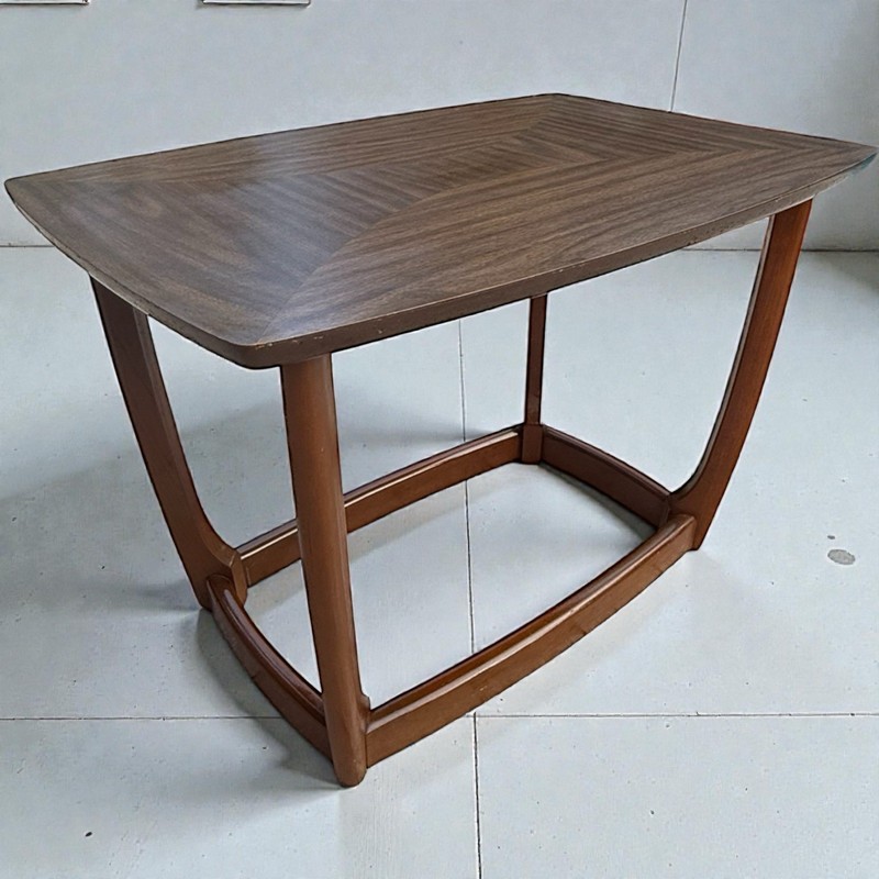 Mid Century Modern MCM End Table Sculpted Wood Base Laminate Top Vintage 1960s