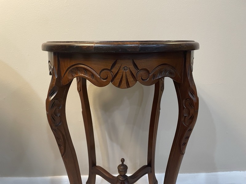 VTG Queen Anne Victorian Round Side Table French Parlor Carved Wood End Stand gallery