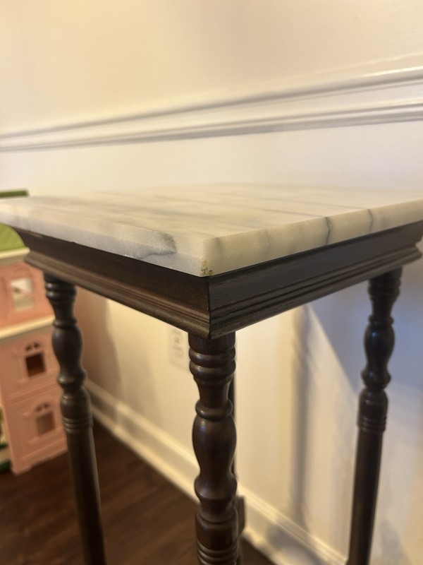 VTG 1970s American French Country Mahogany Wood 29” Pedestal Side Marble Table gallery