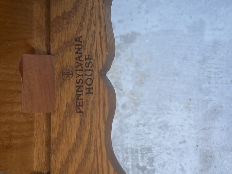 Pennsylvania House Mid Century Oak End Table / Side Table Minor Imperfections gallery