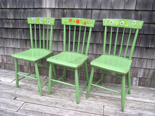 ANTIQUE Shabby Farmhouse Drop Leaf Farm Country table and Plank bottom Chair Set gallery