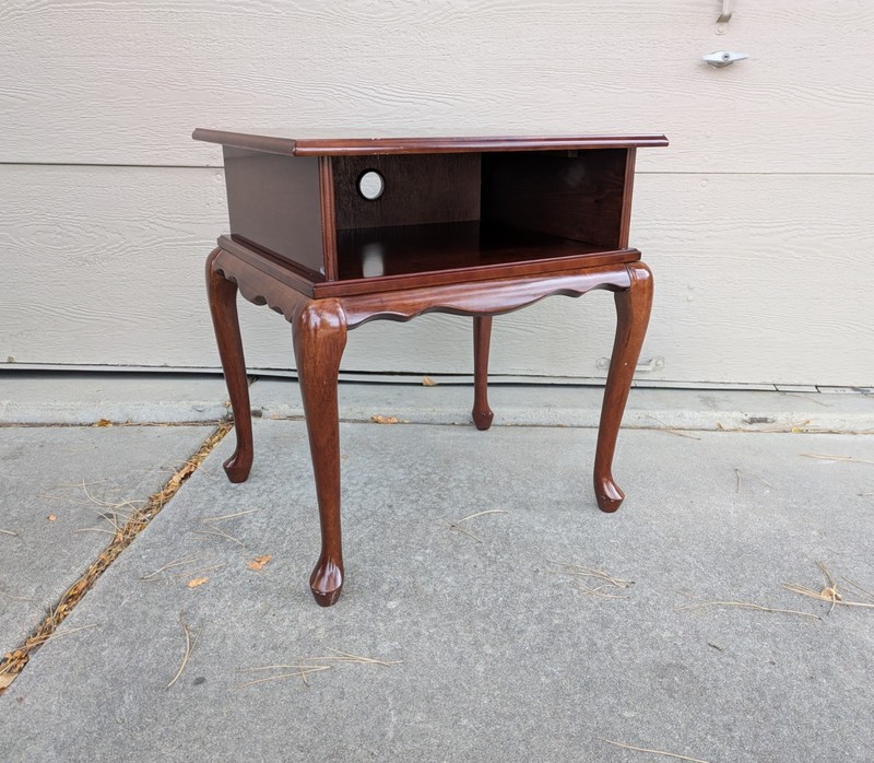 Vintage Bombay Company Queen Anne Mahogany Telephone TV Stand Side Table R43 gallery